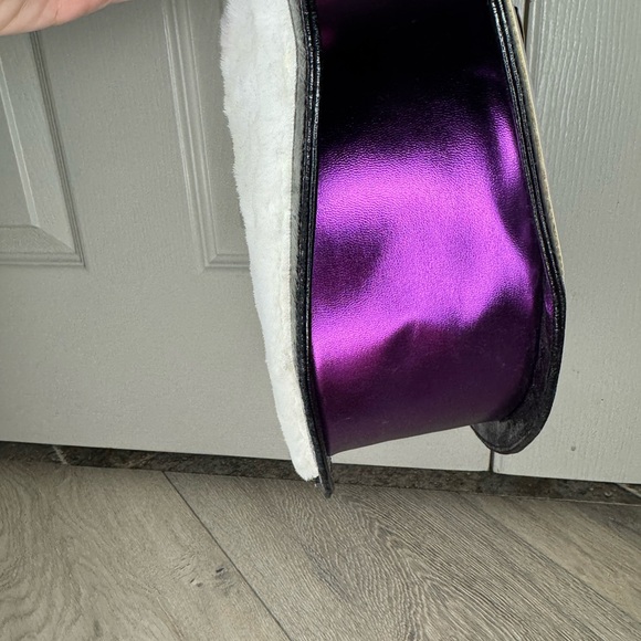 Rare, Irregular Choice Ghost Hello Kitty Bag - Picture 9 of 9